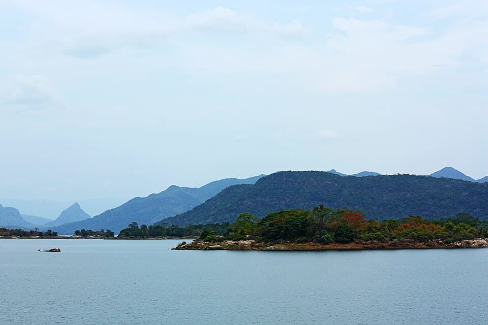 Gal Oya, Sri Lanka