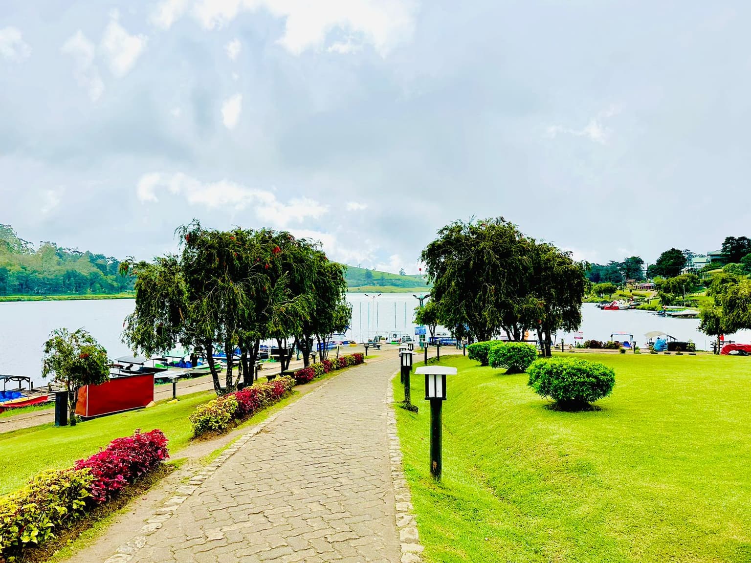 Gregory Lake